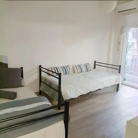 Small Budget Center1 Apartmán