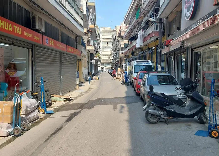 Small Budget Center1 Apartment Thessaloniki